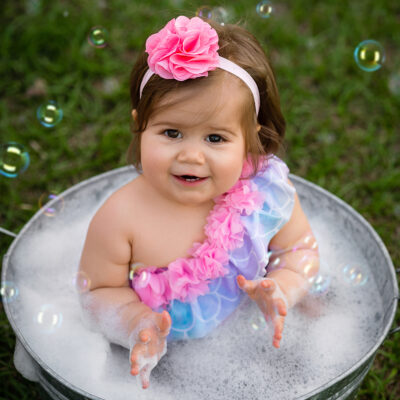 Charlotte | Wesley Chapel first birthday photography session and bubble bath