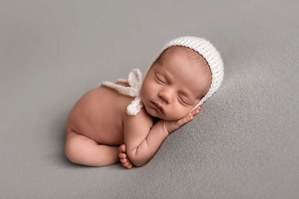 tampa maternity and newborn photographer
